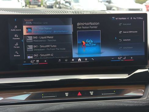 Used 2024 BMW i5 eDrive40i w/ Premium Package image 31