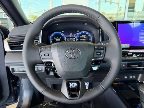 New 2026 Toyota Camry XSE FWD image 20