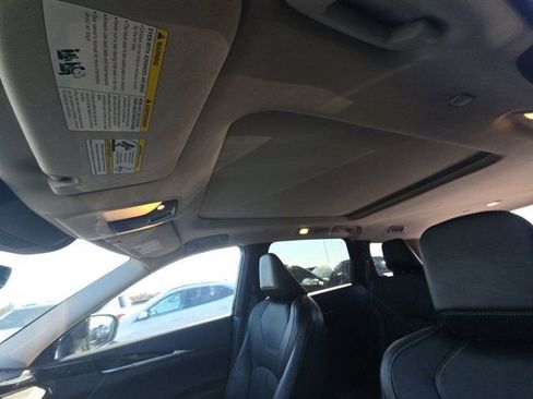 Used 2025 INFINITI QX60 Pure FWD image 9