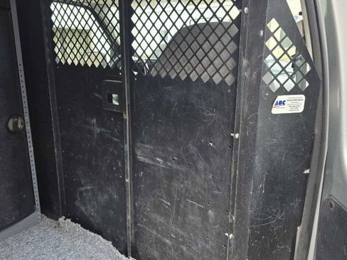 Used 2006 Ford E-150 and Econoline 150 image 30