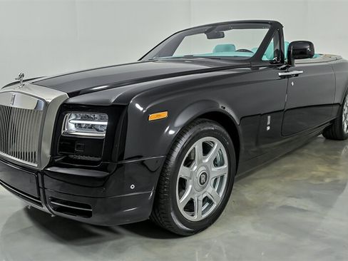 Used 2013 Rolls-Royce Phantom Drophead Coupe RWD image 5