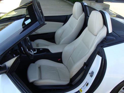Used 2016 BMW Z4 sDrive28i RWD image 13
