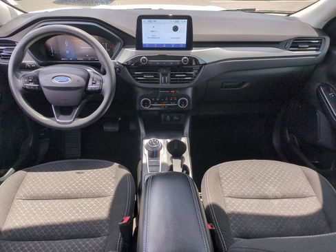 Used 2025 Ford Escape Active AWD/4WD image 25