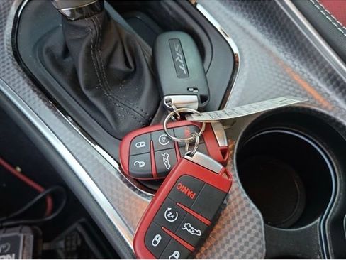 Used 2019 Dodge Challenger SRT Hellcat w/ Laguna Leather Package RWD image 13