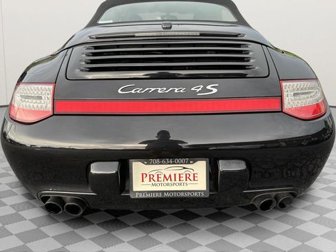 Used 2011 Porsche 911 Cabriolet image 6
