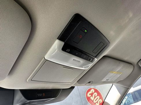 Certified 2023 Nissan Pathfinder SL image 33