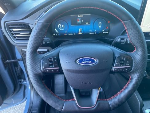 Used 2023 Ford Escape ST-Line Select w/ Tech Pack #2 AWD/4WD image 11