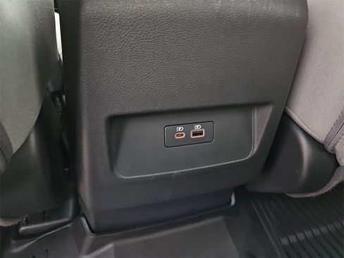 Certified 2024 Nissan Frontier SV image 15