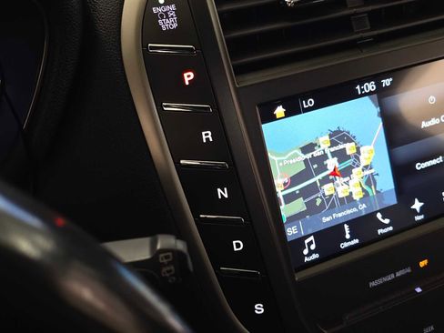 Used 2016 Lincoln MKC Reserve image 34