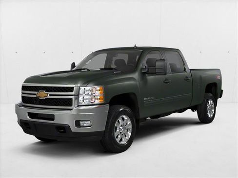 Used 2011 Chevrolet Silverado 2500 LT w/ Interior Plus Package AWD/4WD image 1