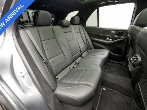 Used 2024 Mercedes-Benz GLE 350 4MATIC w/ AMG Line Exterior image 19