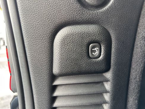 Used 2025 Dodge Durango R/T image 17