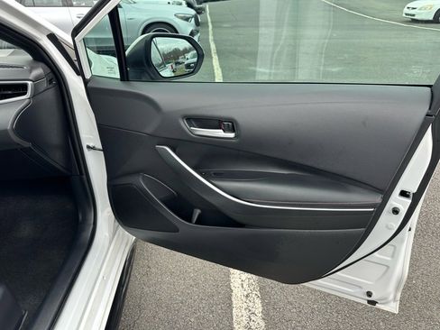 Used 2024 Toyota Corolla SE image 17