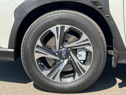 Used 2024 Subaru Crosstrek 2.0i Premium AWD/4WD image 27