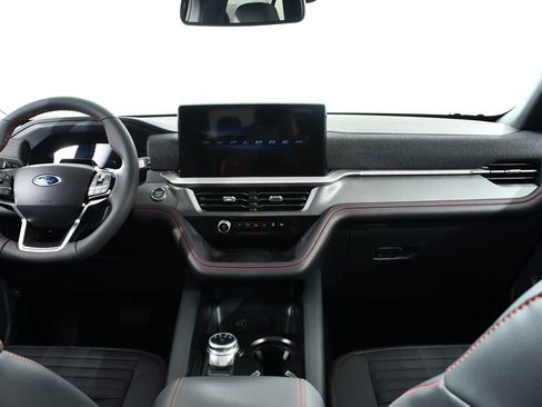 New 2026 Ford Explorer ST-Line w/ ST-Line Street Pack AWD/4WD image 7