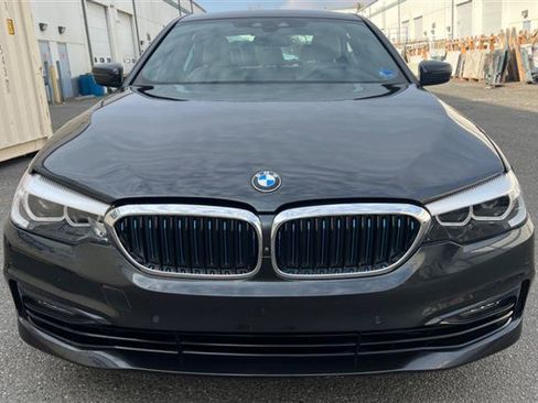 Used 2018 BMW 530e RWD image 7