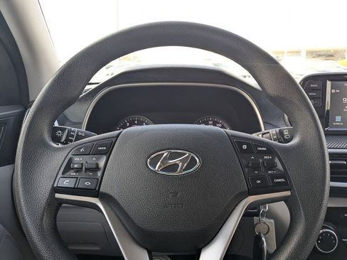 Used 2019 Hyundai Tucson SE image 24