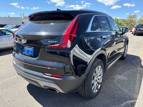 Used 2019 Cadillac XT4 Premium Luxury AWD/4WD image 2