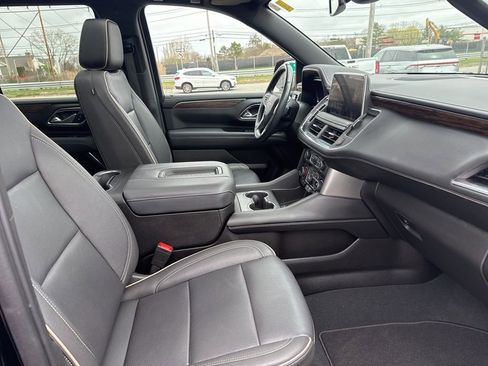 Used 2023 Chevrolet Tahoe Premier AWD/4WD image 19