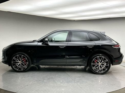 Used 2023 Porsche Macan S AWD/4WD image 10