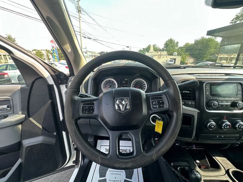 Used 2015 RAM 2500 Tradesman w/ Chrome Appearance Group image 15