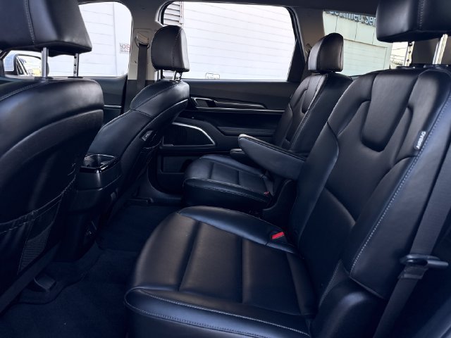 Used 2025 Kia Telluride S AWD/4WD image 26