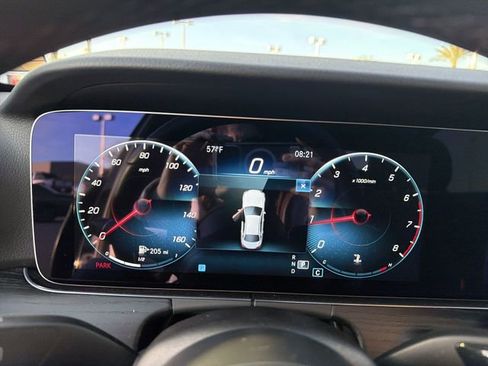 Used 2022 Mercedes-Benz E 350 Sedan image 12