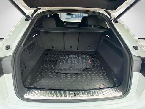 Used 2024 Audi SQ8 Prestige AWD/4WD image 27