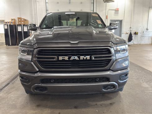 Used 2023 RAM 1500 Laramie AWD/4WD image 2