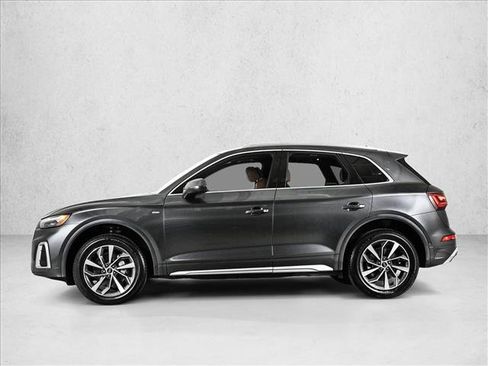 Used 2023 Audi Q5 2.0T Prestige w/ Prestige Package AWD/4WD image 9