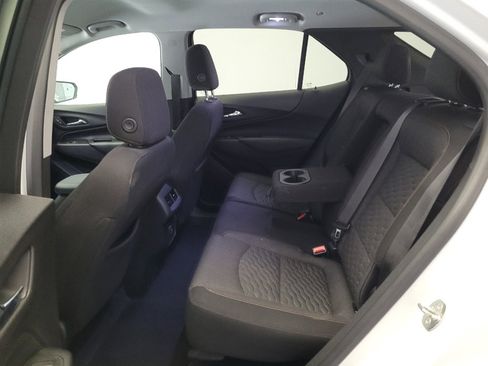 Used 2021 Chevrolet Equinox LT image 18