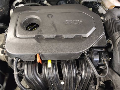 Used 2019 Kia Sportage LX AWD/4WD image 30