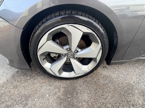 Used 2018 Honda Accord Touring image 46