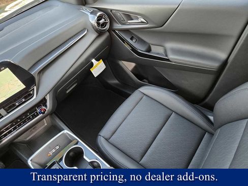 New 2026 Chevrolet Equinox LT w/ Convenience Package II image 14