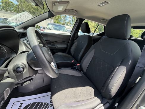 Used 2020 Nissan Kicks S FWD image 10