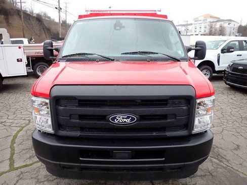 New 2026 Ford E-350 and Econoline 350 Super Duty w/ Interior Upgrade Package image 11