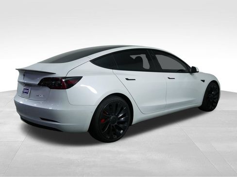 Used 2022 Tesla Model 3 Performance AWD/4WD image 10