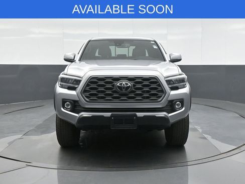 Used 2021 Toyota Tacoma TRD Off-Road w/ TRD Premium Off Road Package image 2