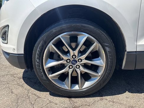 Used 2016 Ford Edge Titanium w/ Equipment Group 302A AWD/4WD image 12