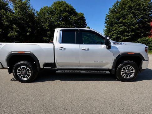 Used 2023 GMC Sierra 2500 SLE w/ SLE Value Package; AWD/4WD image 7