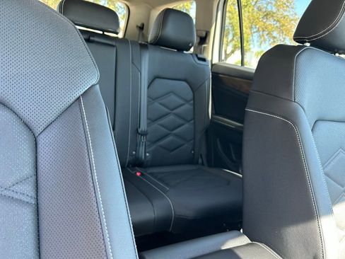 New 2026 Volkswagen Atlas SE image 35