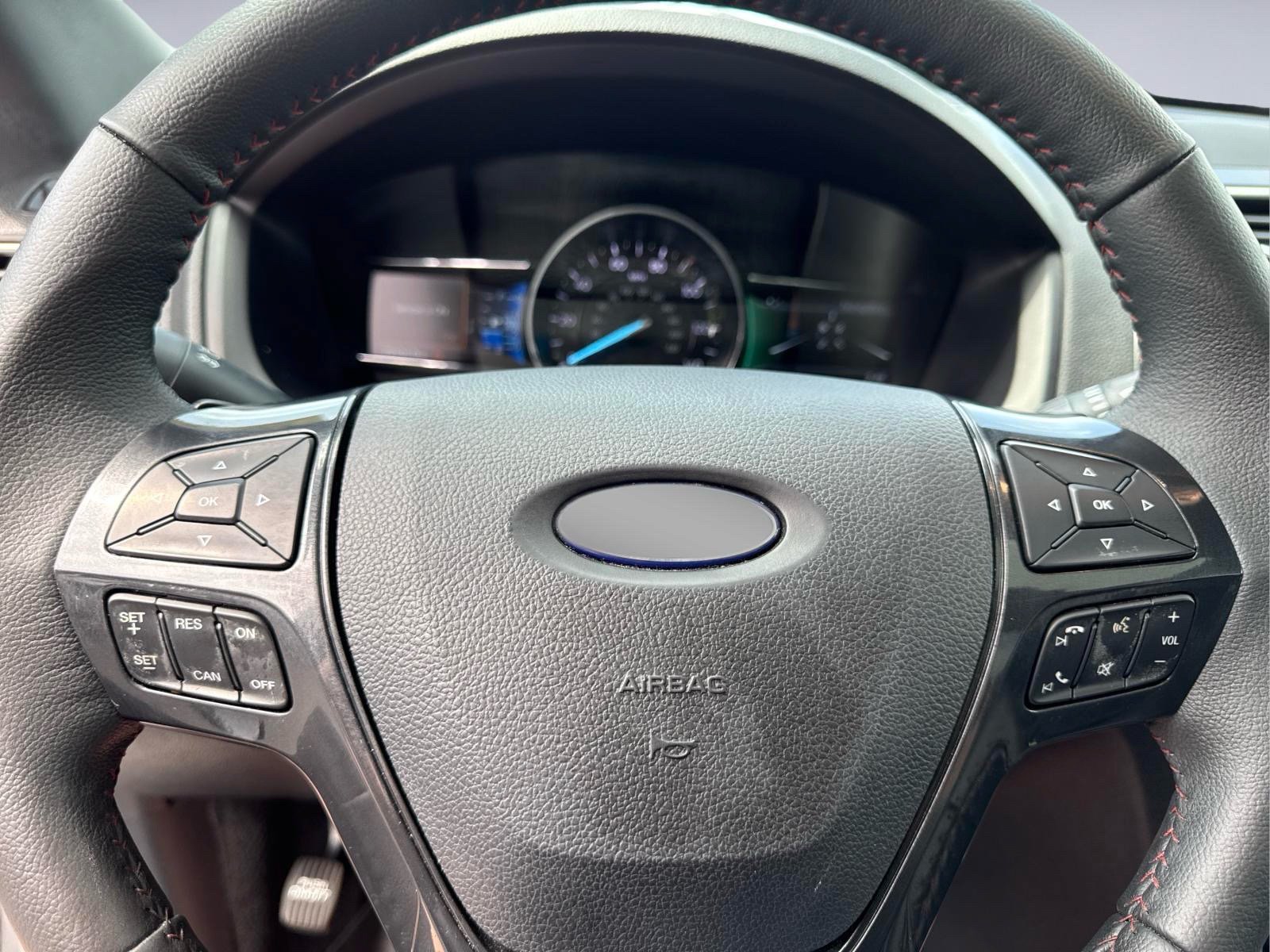 Used 2019 Ford Explorer Sport AWD/4WD image 33