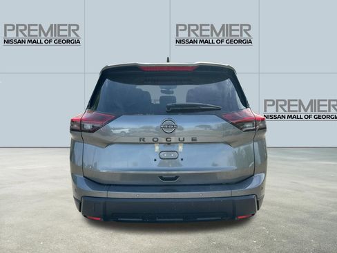 New 2026 Nissan Rogue SV FWD image 5