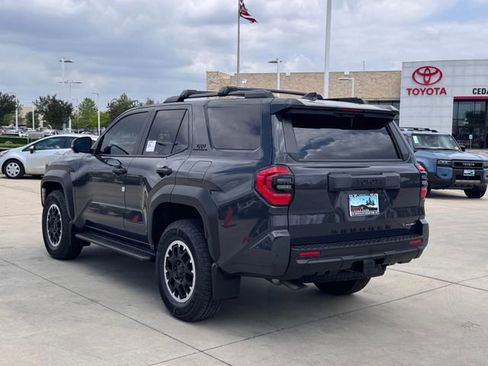 New 2026 Toyota 4Runner 4WD image 6