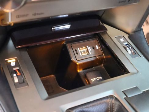 Used 2019 Lexus GX 460 Premium image 58