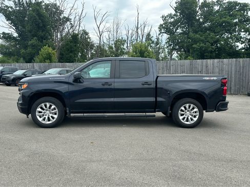 Used 2023 Chevrolet Silverado 1500 Custom AWD/4WD image 4