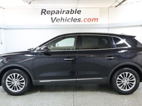 Used 2017 Lincoln MKX Reserve w/ Driver Assistance Package AWD/4WD image 1