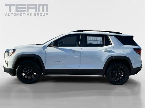New 2026 GMC Terrain Elevation w/ Elevation Premium Package image 4
