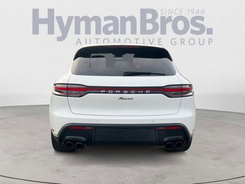 Used 2022 Porsche Macan Premium Plus, 20 Wheels image 4