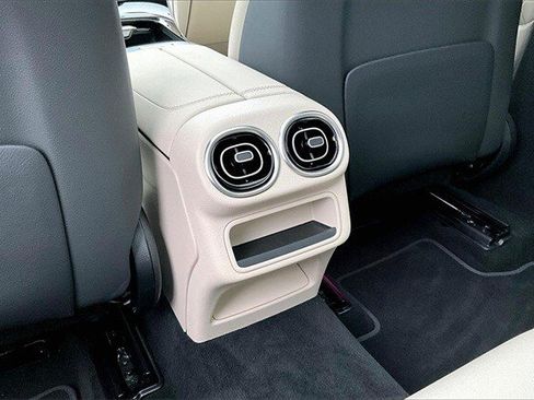 Certified 2025 Mercedes-Benz GLC 300 4MATIC image 13